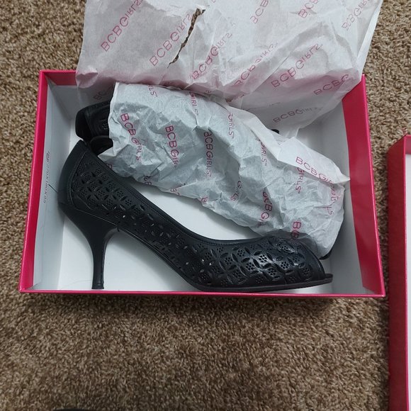 BCBGirls Octopus Black Heels - Picture 2 of 7